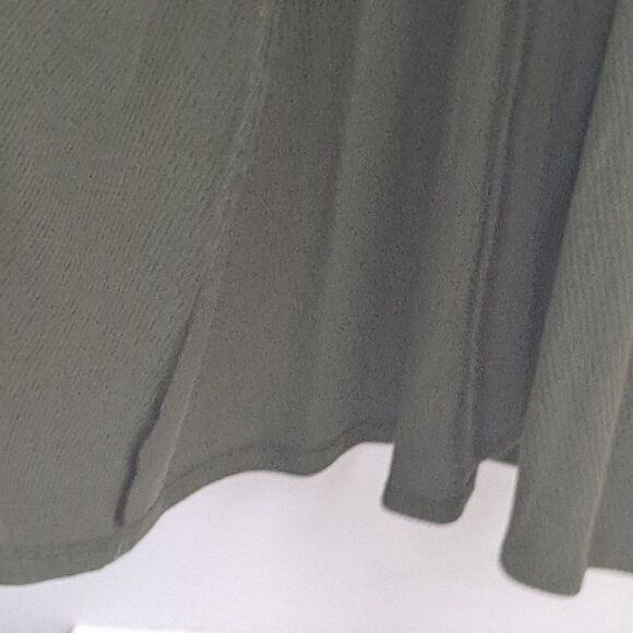 Ladies wrap front dress NWT - Picture 11 of 11